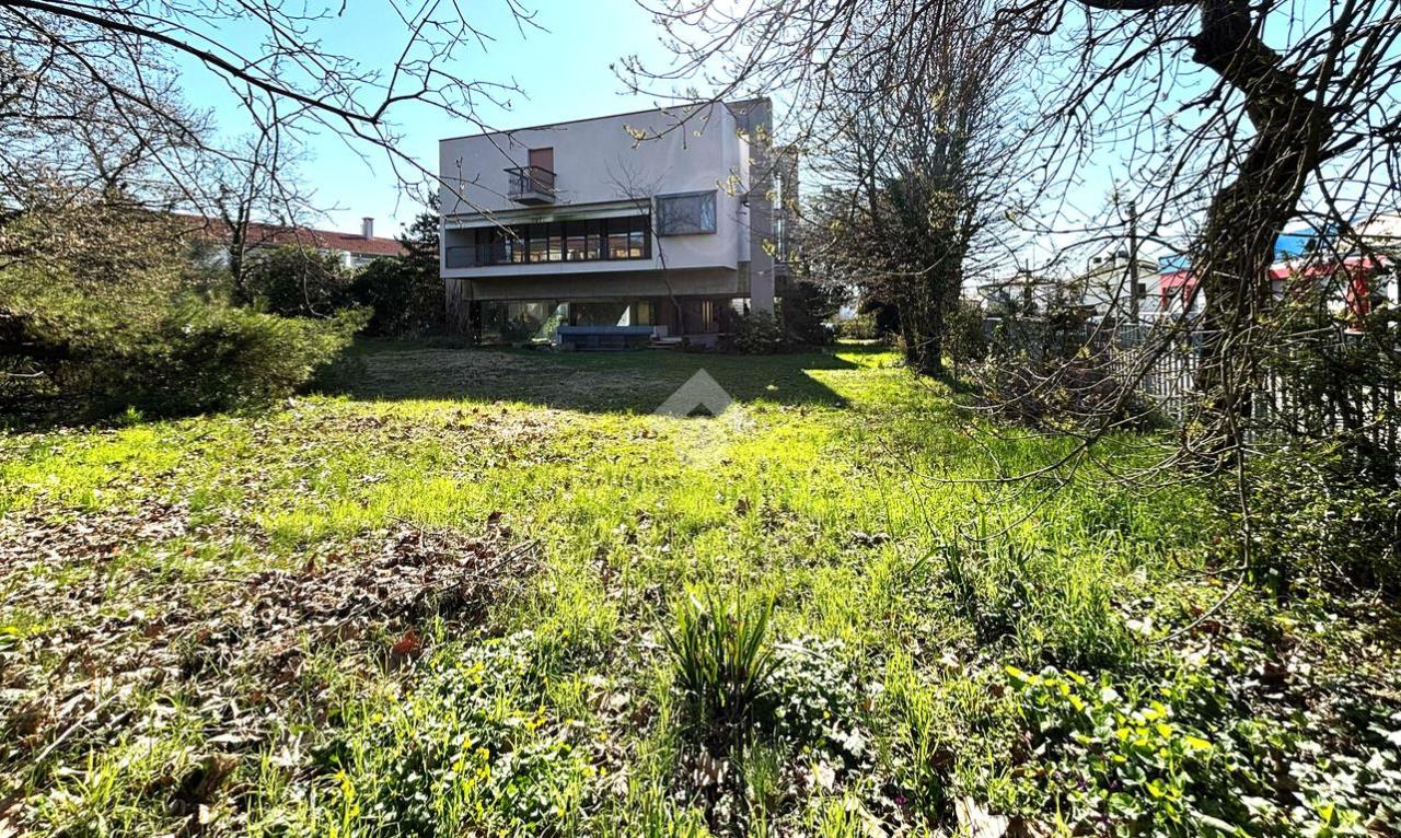 8 rooms Villa in San Biagio di Callalta, Italy No. 114980