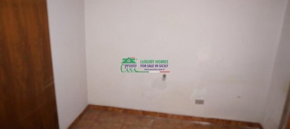 Studio in Ragusa, Italy No. 152307 23