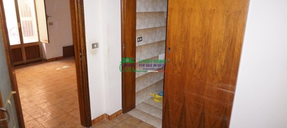 Studio in Ragusa, Italy No. 152307 24