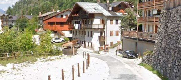 12 rooms House in Alleghe, Italy No. 287619 15