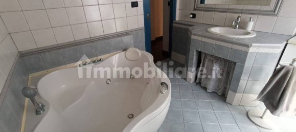 2 Schlafzimmer Wohnung in Alessandria, Italy, Nr. 284903 13