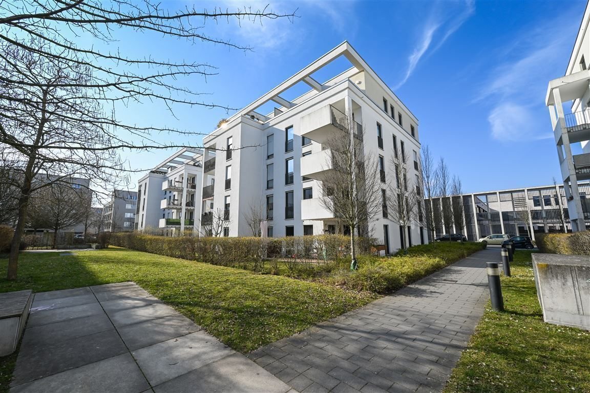 3غرفة بانتهاوس في Frankfurt am Main, Germany رقم 88746