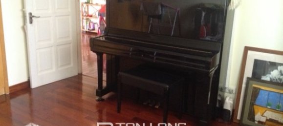 3 bedrooms Apartment in Tay Ho, Vietnam No. 246 11