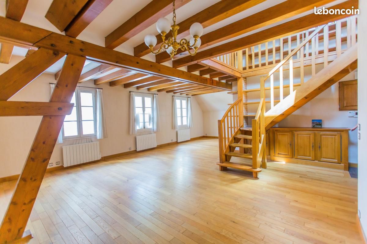 Квартира с 3 спальнями в Шартр, Франция № 86003