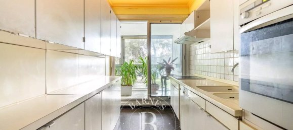 2 bedrooms Apartment in Yvelines, France No. 134681 10