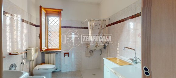 6 rooms Villa in Settimo Torinese, Italy No. 222136 39