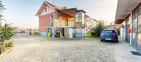 6 rooms Villa in Settimo Torinese, Italy No. 222136 23