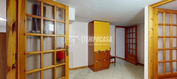 6 rooms Villa in Settimo Torinese, Italy No. 222136 2