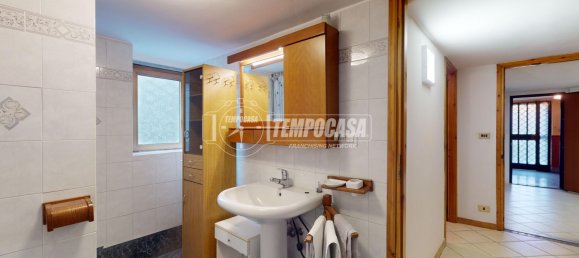 6 rooms Villa in Settimo Torinese, Italy No. 222136 5