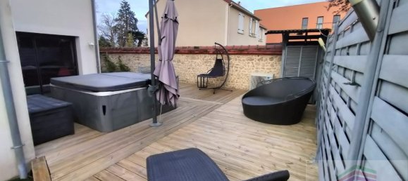 Дом с 5 спальнями в Орлеан, Франция № 68890 7