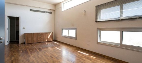 Terrain à Nicosia, Cyprus 2675m² No. 95020 4