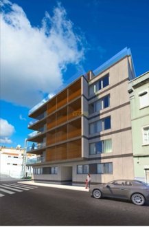 351m² Building in Lisbon, Portugal No. 129063