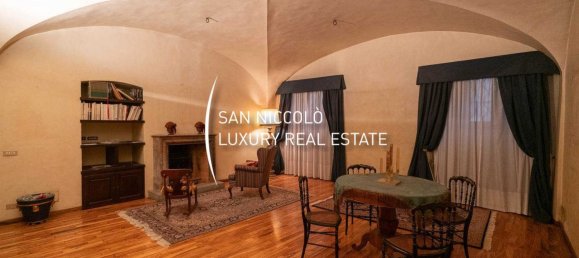 9 rooms Duplex in Florence, Italy No. 192898 24