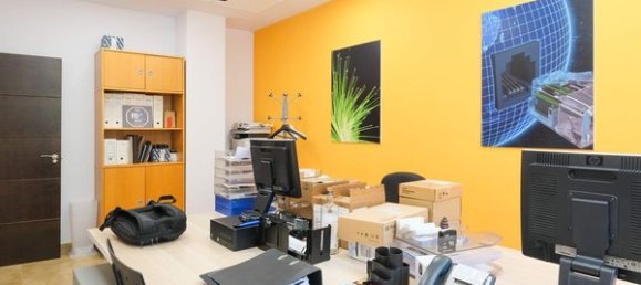 200m² Office in Zaragoza, Spain No. 67602 13