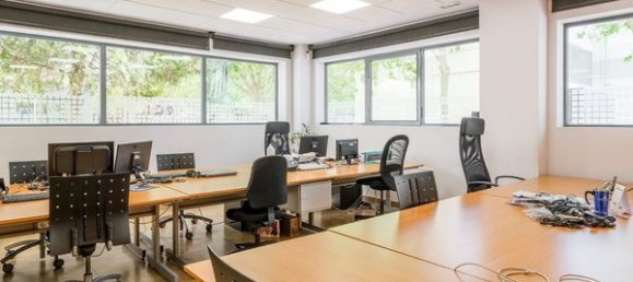 200m² Office in Zaragoza, Spain No. 67602 6