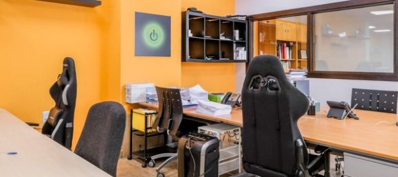 200m² Office in Zaragoza, Spain No. 67602 10