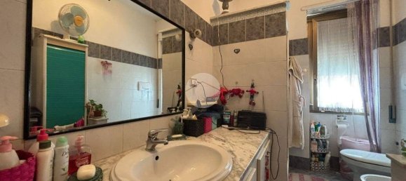 Apartamento de 4 dormitorios en Rome, Italy No. 284636 13