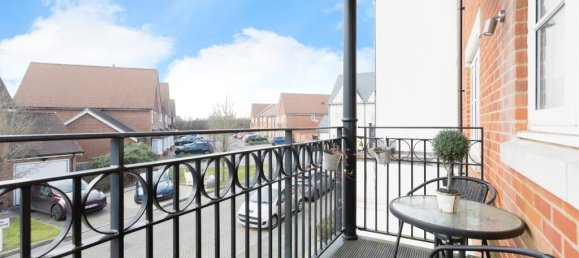 2 bedrooms Apartment in Horsham, United Kingdom No. 6280 6