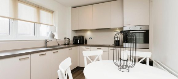 2 bedrooms Apartment in Horsham, United Kingdom No. 6280 4