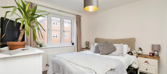 2 bedrooms Apartment in Horsham, United Kingdom No. 6280 7