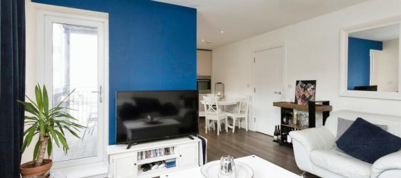 2 bedrooms Apartment in Horsham, United Kingdom No. 6280 3