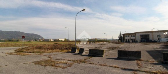 1 room Warehouse in Adro, Italy No. 141624 10