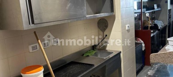 2 rooms Commercial property in Rome, Italy No. 350354 8