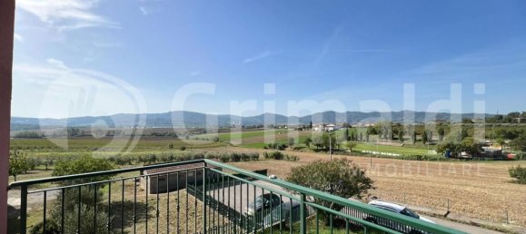 3 bedrooms Apartment in Perugia, Italy No. 359106 16