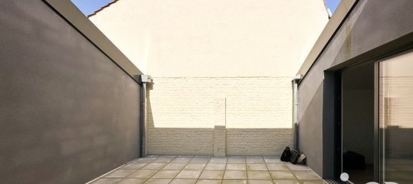 4 rooms Apartment in Croix, France No. 232641 11