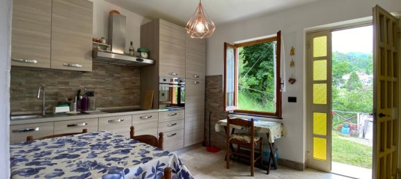 3 rooms Apartment in Torriglia, Italy No. 218160 5