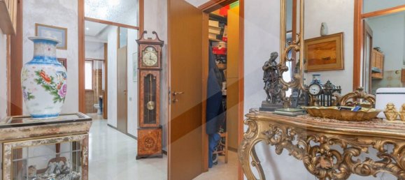 Apartamento de 3 habitaciónes en San Donato Milanese, Italy No. 29867 42