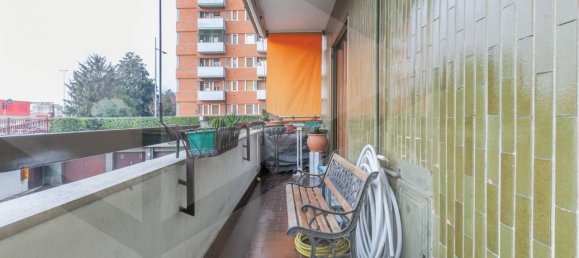 Apartamento de 3 habitaciónes en San Donato Milanese, Italy No. 29867 9