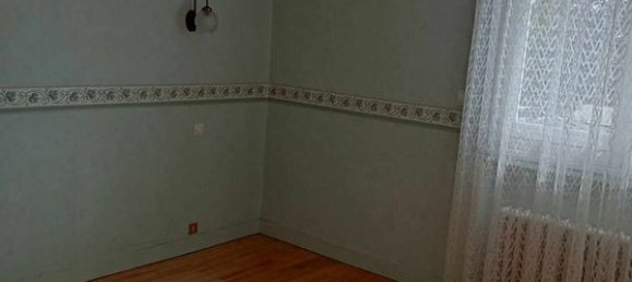 4 rooms House in Breteuil, France No. 49022 2