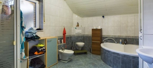 6 bedrooms House in Duren, Germany No. 147970 17