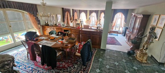 5 Schlafzimmer Villa in Reutlingen, Germany, Nr. 291858 12