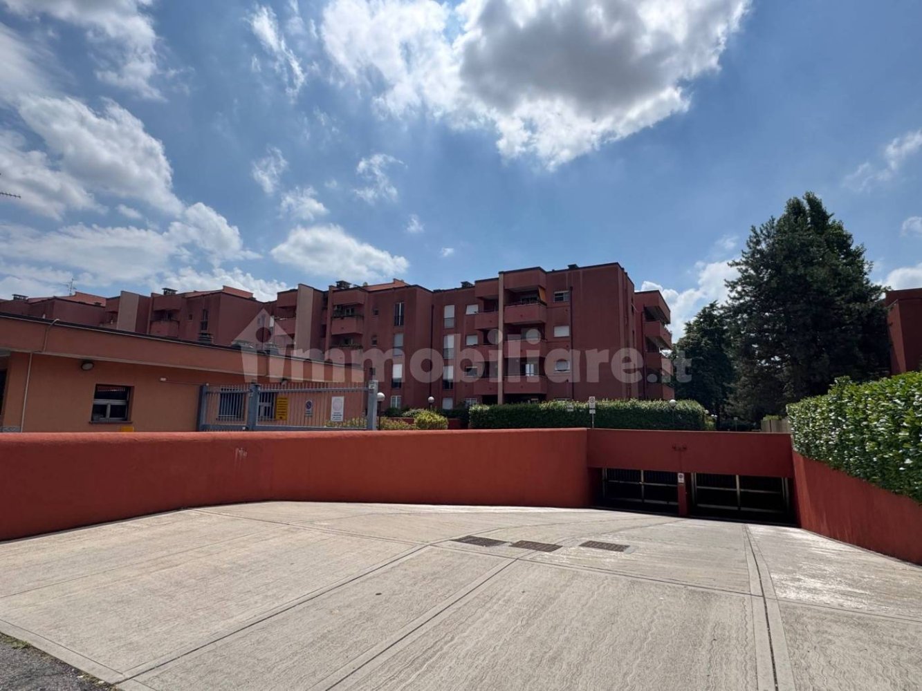 3 bedrooms Apartment in Arese, Italy No. 352231