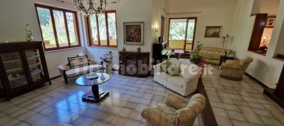 4 chambres Villa à Ariccia, Italy No. 377282 33