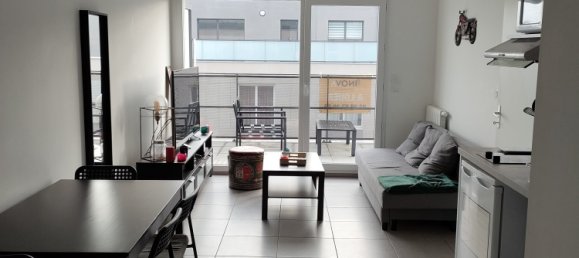 Apartamento de 1 dormitorio en Vern-sur-Seiche, France No. 276079 3