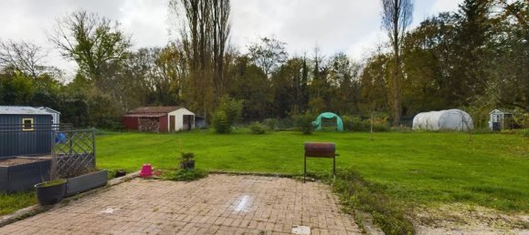 Casa de 3 dormitorios en Bucheres, France No. 154945 3