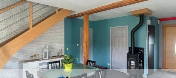 4 bedrooms House in Mayenne, France No. 301948 6