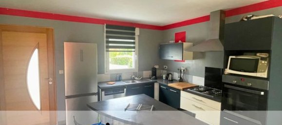 4 bedrooms House in Mayenne, France No. 301948 7