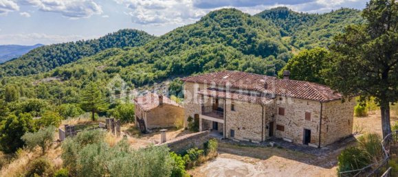 7 bedrooms House in Montone, Italy No. 353634 7