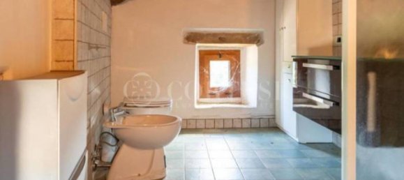 7 bedrooms House in Montone, Italy No. 353634 46