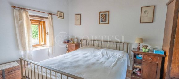 7 bedrooms House in Montone, Italy No. 353634 36