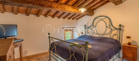 7 bedrooms House in Montone, Italy No. 353634 30