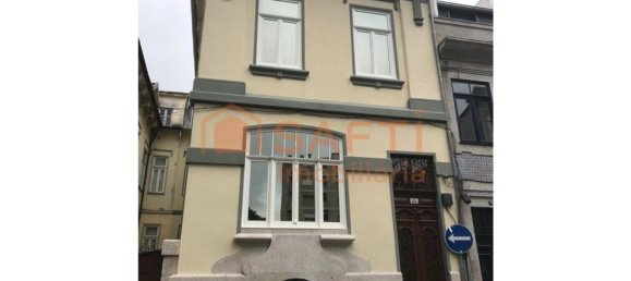 Квартира с 2 спальнями в Порту, Португалия № 56821 23