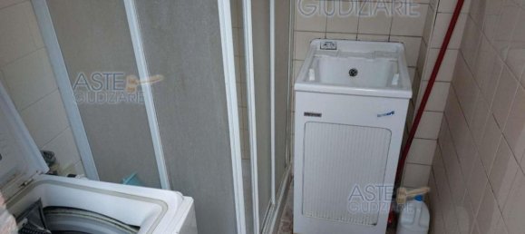 7 rooms Apartment in Cecina, Italy No. 42860 13