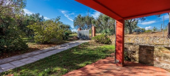 Дом с 4 спальнями в Уццано, Италия № 332770 36