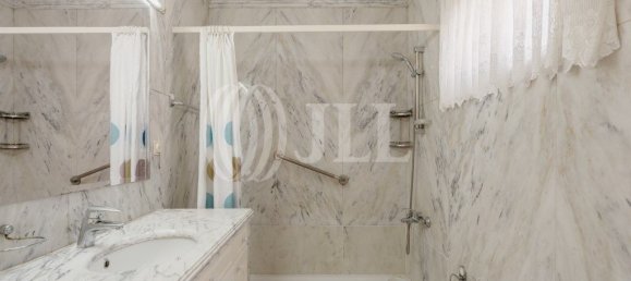 5 bedrooms House in Lisbon, Portugal No. 135069 11