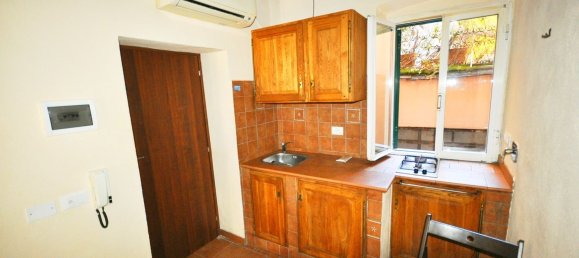 3غرفة منزل ذو طابقين في La Spezia, Italy رقم 290675 6